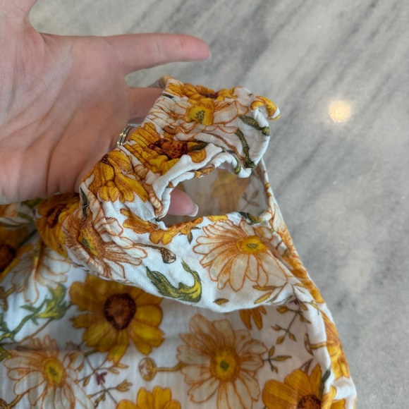 18M Baby Girl Gauzy Bubble Romper Yellow Floral Ruffle Sleeves and Legs - Picture 3 of 7